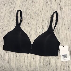 Lively The Flex Wireless Lined T-Shirt Black Bra